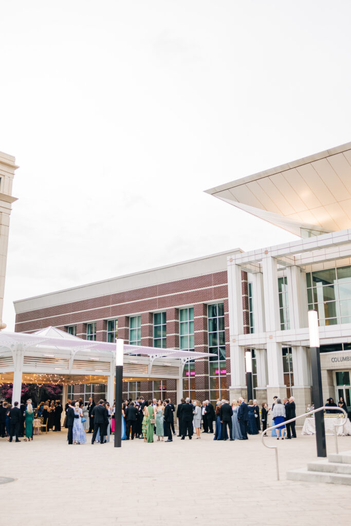 wedding images of guests at a reception taken by the carters creative wedding photographers in ColUmbia South Carolina.